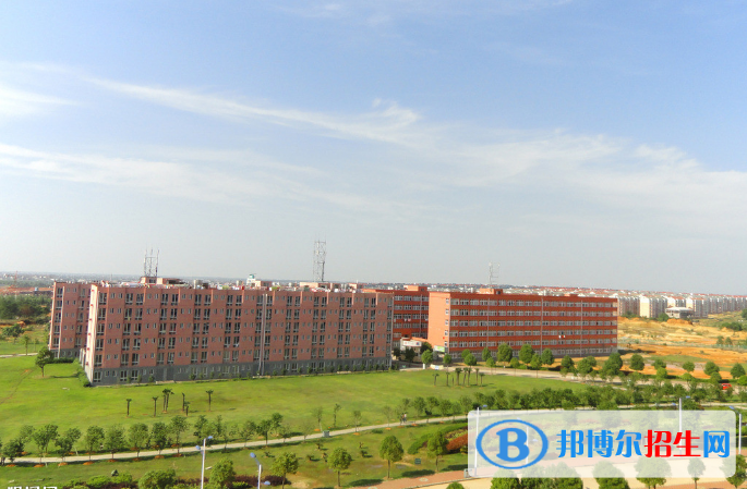 撫州職業(yè)技術(shù)學(xué)院?jiǎn)握袌?bào)名條件