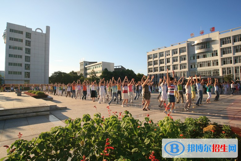 江西醫(yī)學高等?？茖W校2019年單招錄取分數(shù)線