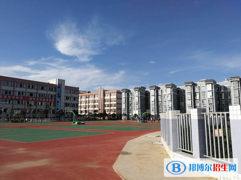 安順中專學(xué)校一般讀幾年
