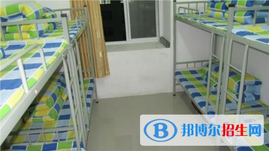 靈石縣第一職業(yè)高級(jí)中學(xué)宿舍條件