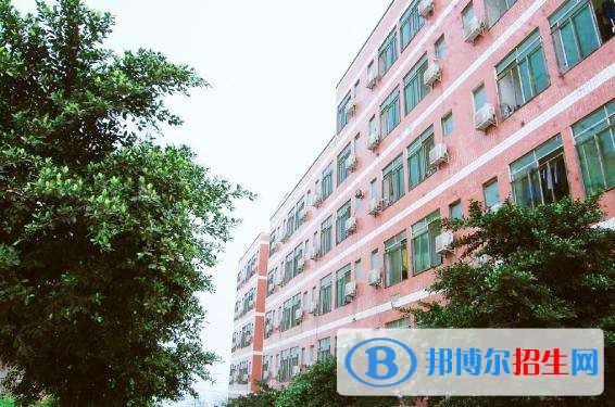 四川三河職業(yè)學(xué)院五年制大專網(wǎng)站網(wǎng)址
