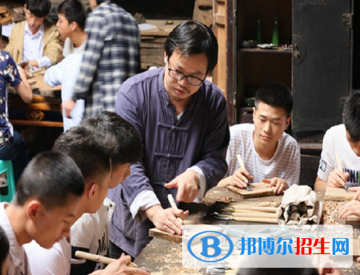 湖北生態(tài)工程職業(yè)技術(shù)學(xué)院?jiǎn)握袌?bào)名條件
