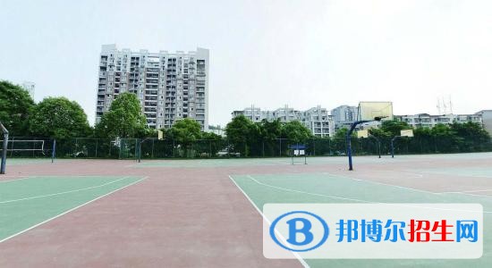 南充初中女生讀什么中專學校好