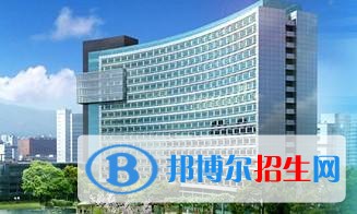 南充高中中專學校