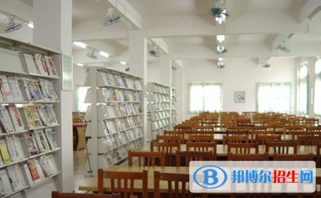 中山南朗李東海理工學校2019年報名條件、招生對象