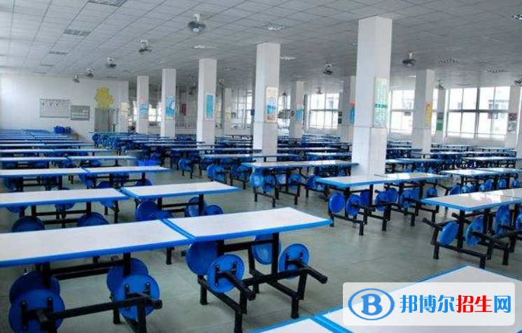 中山南朗李東海理工學(xué)校宿舍條件