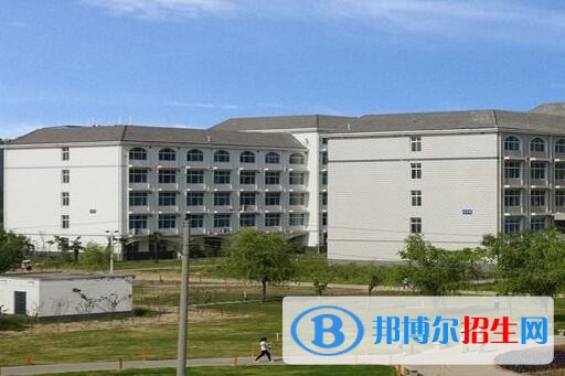 河南財(cái)政金融學(xué)院?jiǎn)握袌?bào)名時(shí)間
