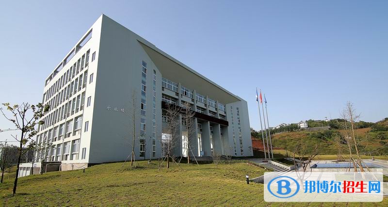 四川省宜賓市南溪職業(yè)技術(shù)學(xué)校五年制大專報(bào)名條件