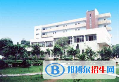 樂山中專學校在哪里