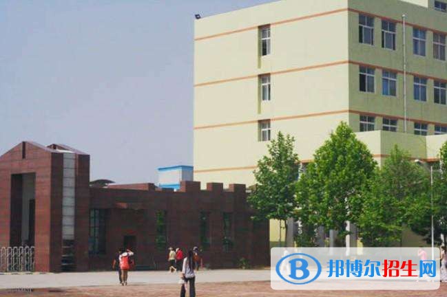 河南工業(yè)貿(mào)易職業(yè)學院2019年單招錄取分數(shù)線