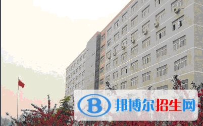 北京經(jīng)貿(mào)職業(yè)學(xué)院?jiǎn)握谐煽?jī)查詢時(shí)間
