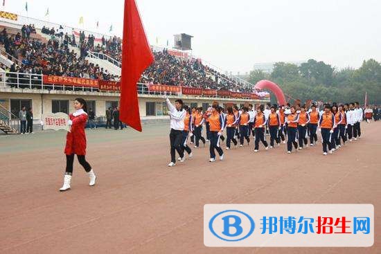 樂山女生上什么中專學校比較好