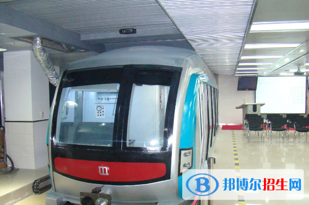 北京交通運(yùn)輸職業(yè)學(xué)院?jiǎn)握谐煽?jī)查詢時(shí)間