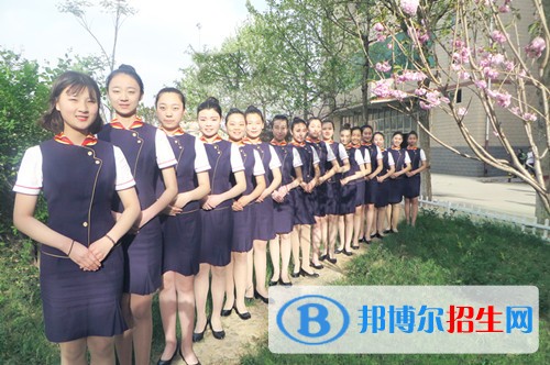 廣東華文法商中等職業(yè)學(xué)校2019年報(bào)名條件、招生對(duì)象