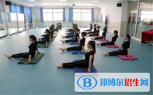 眉山什么是中專學(xué)校
