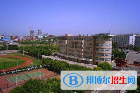 平頂山工業(yè)職業(yè)技術學院單招報名時間