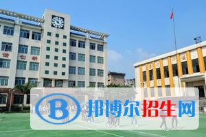 四川省衛(wèi)生學校五年制大專報考條件