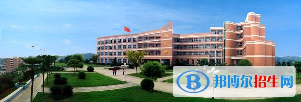 四川省衛(wèi)生學校五年制大專地址