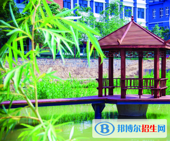 新疆天山職業(yè)技術(shù)學(xué)院?jiǎn)握泻?jiǎn)章