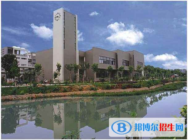 銅仁職高和中專學(xué)校哪個(gè)好
