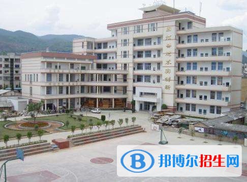 銅仁中專學校是什么學歷