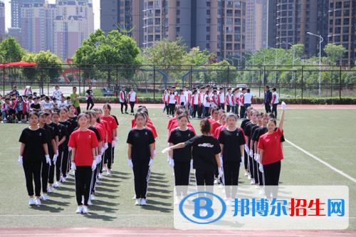德陽中專學(xué)校什么學(xué)歷