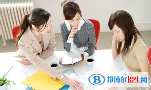 雅安女生上中專學校有哪些技術