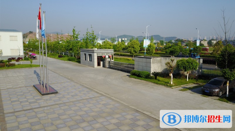遂寧初中畢業(yè)能上中專學校嗎