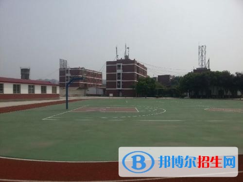 成都天府職業(yè)學(xué)校怎么樣，成都天府職業(yè)學(xué)校是民辦嗎