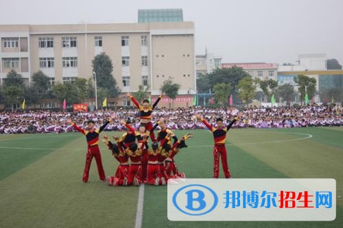 金堂實驗中學是公立嗎，金堂中學是國家重點中學嗎