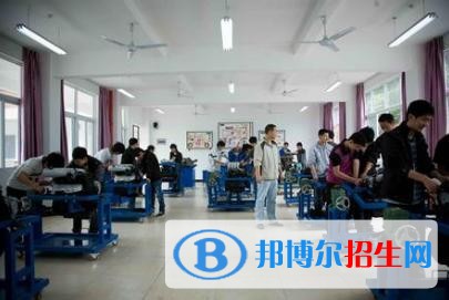 銅川怎么讀中專學校