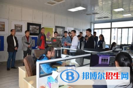 銅川高中女生畢業(yè)后讀什么中專學校好