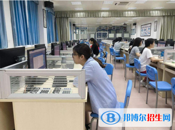 電腦財會專業(yè) (1)