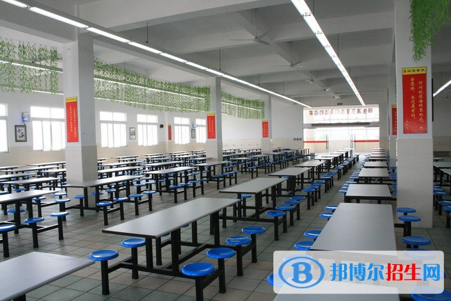 湖南醫(yī)藥中等專業(yè)學(xué)校住宿條件