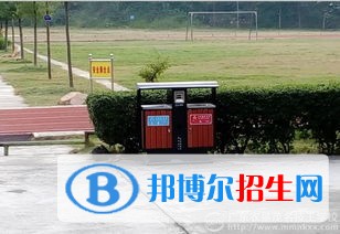 南京農(nóng)墾技工學(xué)校2019年報(bào)名條件、招生對(duì)象