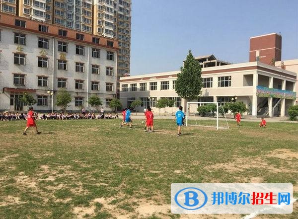 石家莊高中畢業(yè)讀什么中專學校好