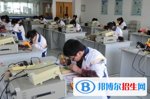 河北讀中專學校學什么專業(yè)好