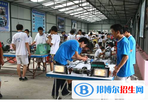 河北怎么讀中專學校
