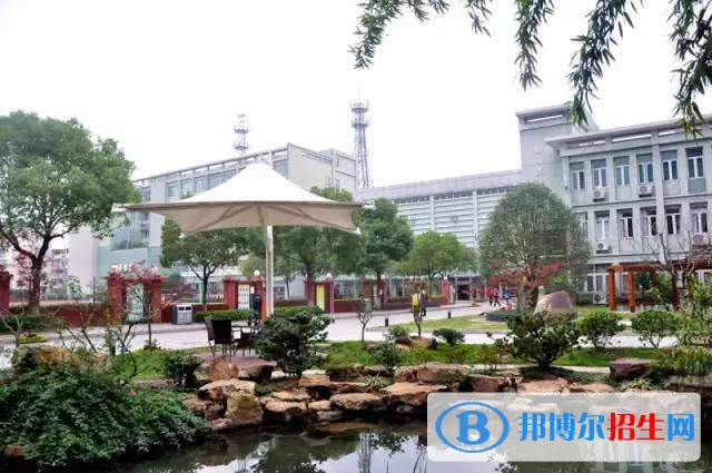 石家莊中美經(jīng)貿(mào)中等專(zhuān)業(yè)學(xué)校2019年報(bào)名條件、招生對(duì)象