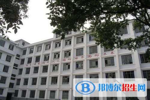 白銀有名的中專學(xué)校