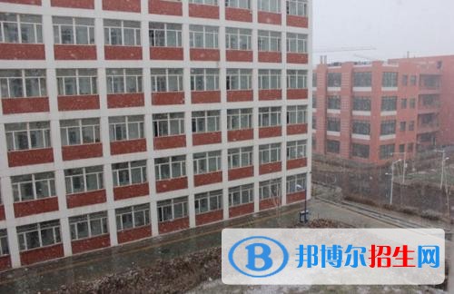 新疆職業(yè)大學(xué)單招2019年單獨(dú)招生報(bào)名條件、招生要求、招生對(duì)象