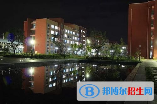 盤錦職業(yè)技術(shù)學(xué)院?jiǎn)握?019年單獨(dú)招生報(bào)名時(shí)間、網(wǎng)址入口