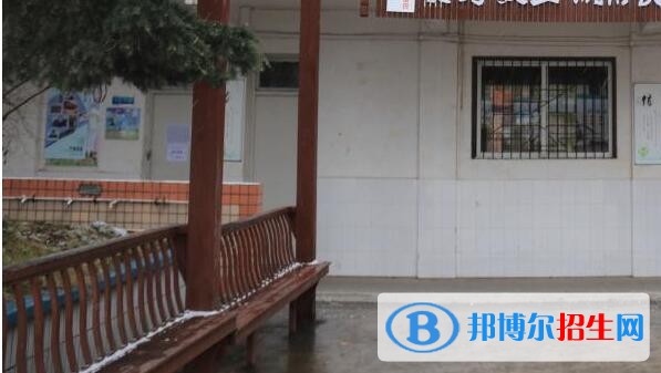 安順經(jīng)濟(jì)技術(shù)開(kāi)發(fā)區(qū)高級(jí)中學(xué)2019年招生計(jì)劃