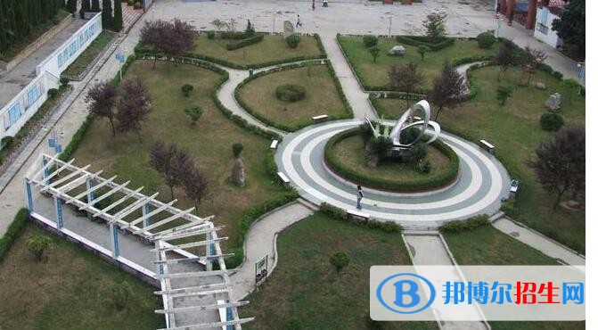 習(xí)水第五中學(xué)2019年報(bào)名條件、招生要求、招生對象