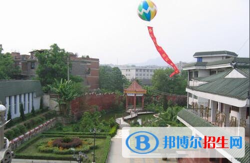 畢節(jié)民族中學(xué)2019年招生簡(jiǎn)章