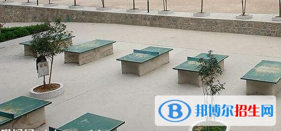 余慶白泥中學(xué)2019年學(xué)費(fèi)、收費(fèi)多少