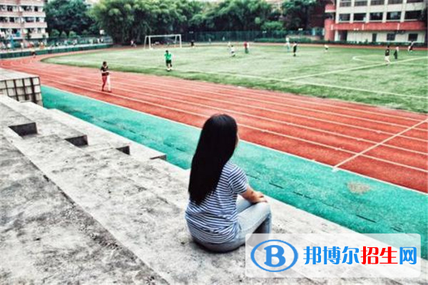 四川的職高多久開學