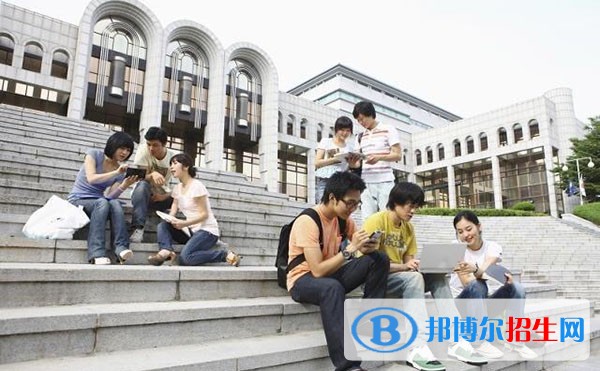 男生學(xué)電腦有哪些專業(yè)