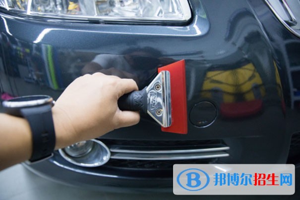 四川中職學校汽車系的排名