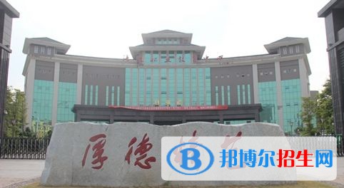 重慶輕工職業(yè)學(xué)院招生對(duì)象，錄取原則